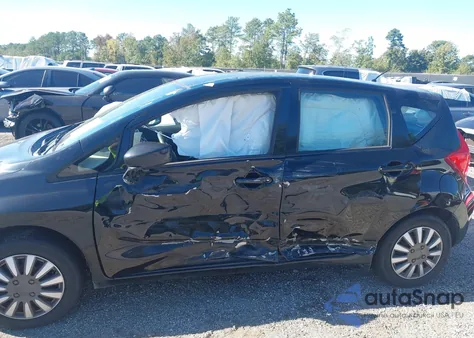 2015 Nissan Versa Note S (Sr)/S Plus/Sl/Sr/Sv z USA, uszkodzony, nr VIN 3N1CE2CP3FL405769